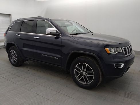 Used 2017 Jeep Grand Cherokee Limited RWD image 11