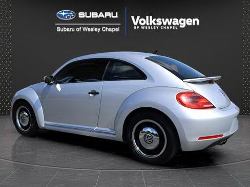 Used 2015 Volkswagen Beetle 1.8T Classic FWD image 6