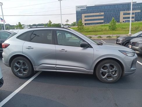 Used 2024 Ford Escape ST-Line FWD image 4