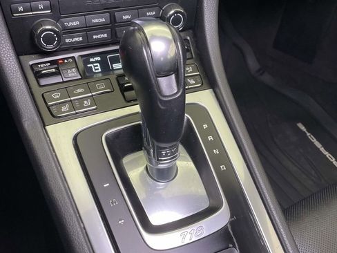 Used 2018 Porsche 718 Cayman S image 28