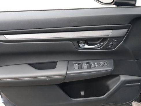 Used 2025 Honda CR-V Sport-L image 23