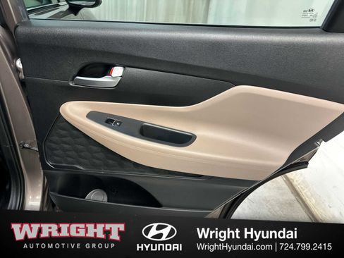 Used 2019 Hyundai Santa Fe SE image 15