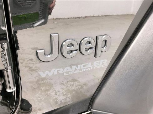 Used 2020 Jeep Wrangler Unlimited Sport image 40