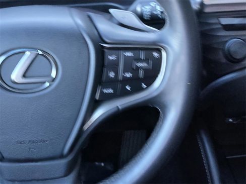 Used 2019 Lexus ES 350 image 16