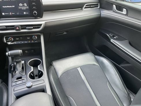 Used 2021 Kia K5 GT-Line FWD image 18