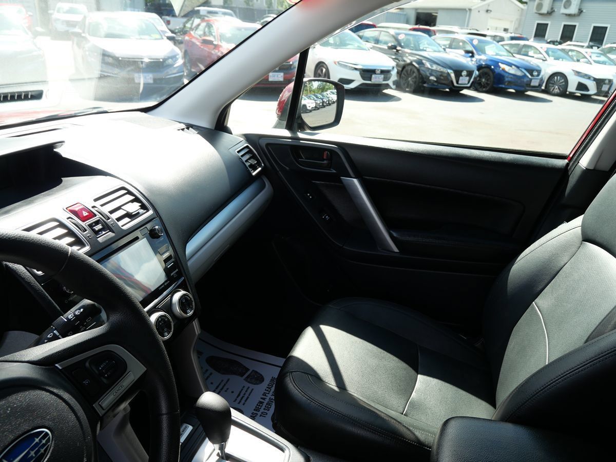 Used 2018 Subaru Forester 2.5i Premium w/ All-Weather Package AWD/4WD image 13