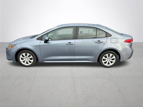 Used 2024 Toyota Corolla LE FWD image 10