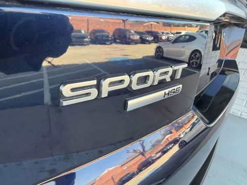 Used 2016 Land Rover Range Rover Sport HSE image 12