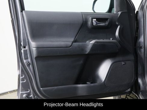 Used 2021 Toyota Tacoma TRD Pro image 18