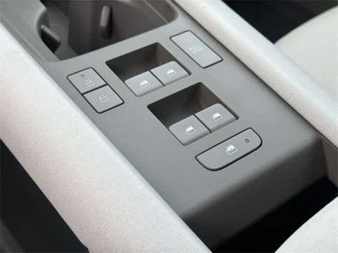 Certified 2023 Hyundai Ioniq 6 SEL w/ Cargo Package image 17