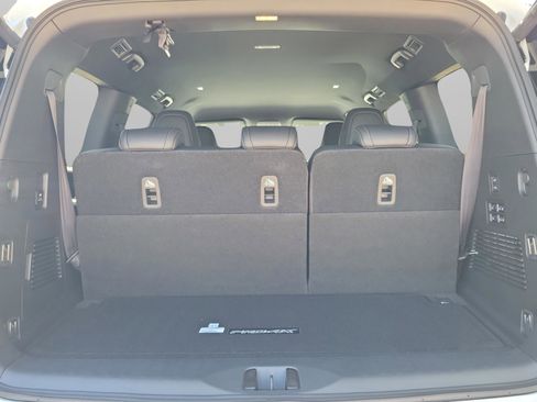 New 2025 Nissan Armada PRO-4X image 9