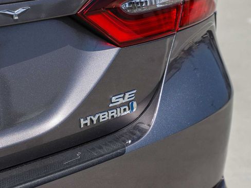 Used 2024 Toyota Camry SE w/ Audio Upgrade Package FWD image 12