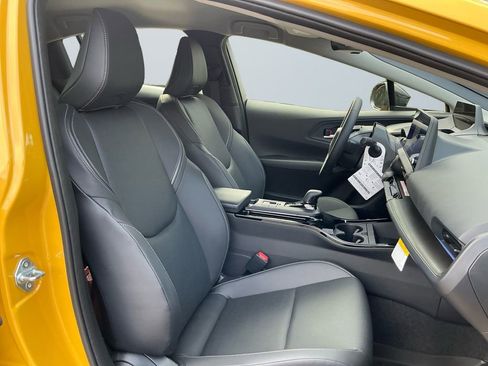 New 2026 Toyota Prius Plug-In Hybrid image 15