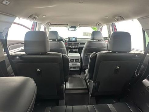 Used 2023 Honda Pilot EX-L image 19