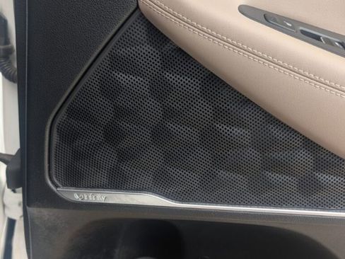 Used 2019 Hyundai Santa Fe Ultimate image 23