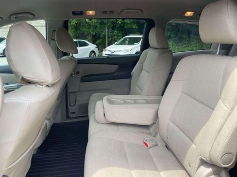 Used 2017 Honda Odyssey EX image 12