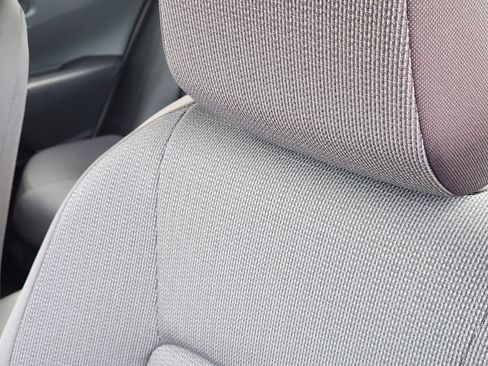 New 2027 Toyota Prius LE FWD image 16