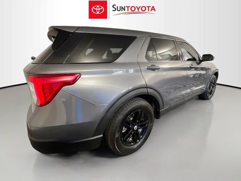 Used 2023 Ford Explorer 2WD image 4