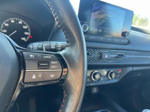 Certified 2023 Honda HR-V Sport image 16