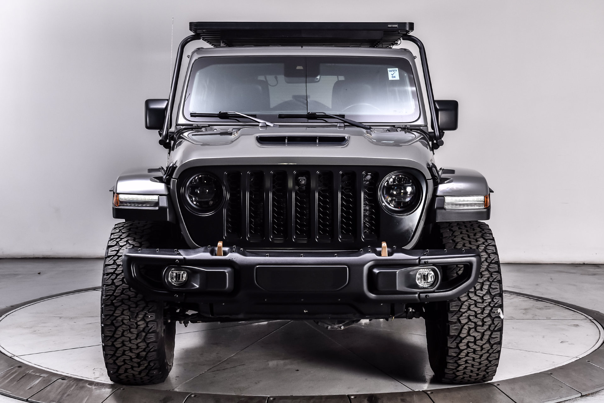 Used 2023 Jeep Wrangler Unlimited Rubicon 392 w/ Xtreme Recon 35" Tire Package AWD/4WD image 2