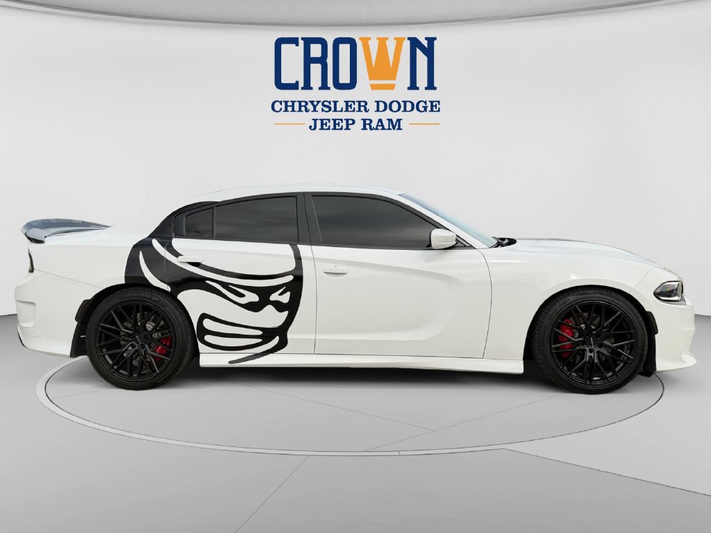 Used 2017 Dodge Charger R/T Scat Pack RWD image 2