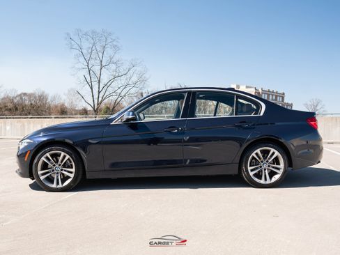 Used 2017 BMW 330i xDrive Sedan image 4