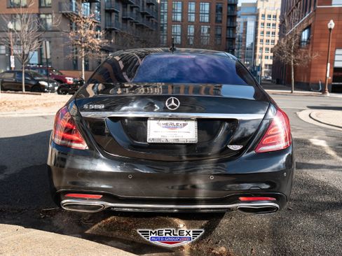 Used 2018 Mercedes-Benz S 560 Sedan image 6