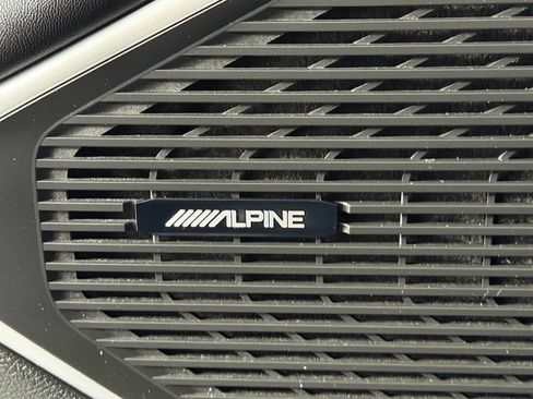 Used 2023 Jeep Wagoneer Series III w/ Preferred Equipment Group AWD/4WD image 20