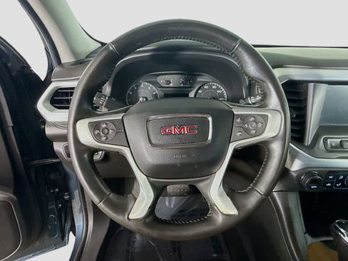 Used 2019 GMC Acadia SLE image 13
