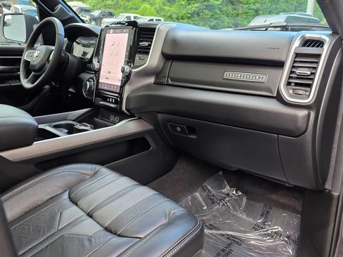 Used 2025 RAM 1500 Big Horn AWD/4WD image 35