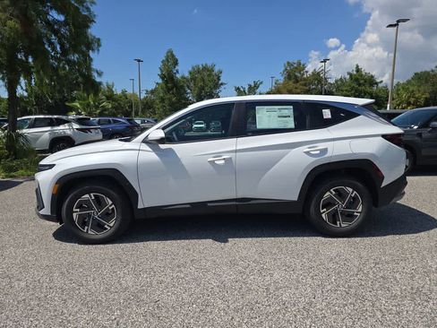 New 2026 Hyundai Tucson Blue SE FWD image 3