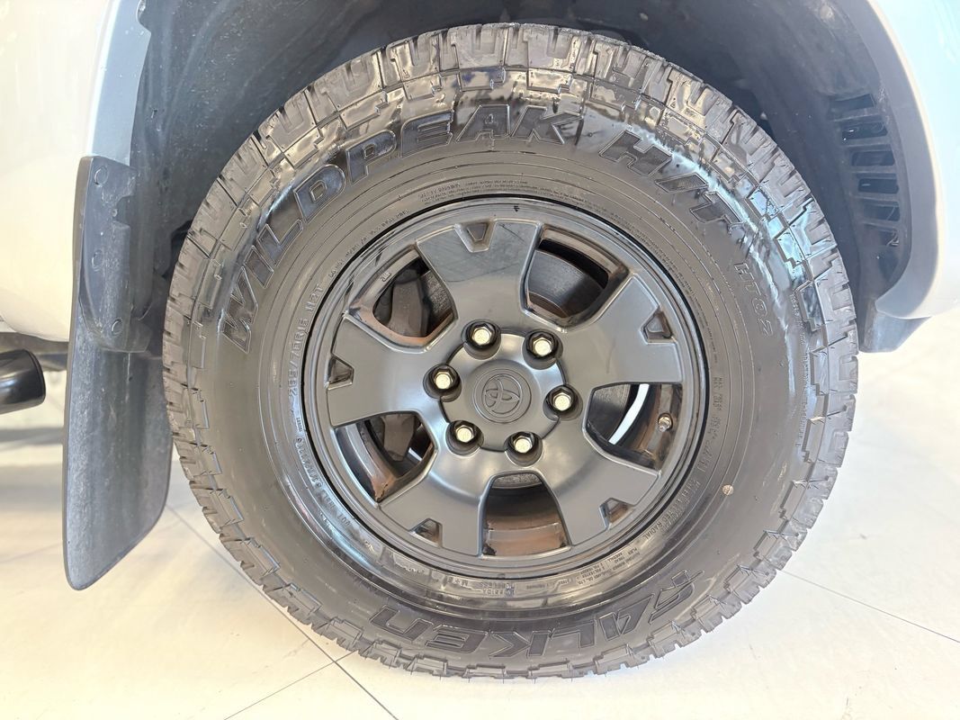 Used 2010 Toyota Tacoma 4x4 Access Cab V6 image 36