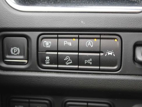 Used 2023 Chevrolet Tahoe High Country w/ Advanced Technology Package image 14