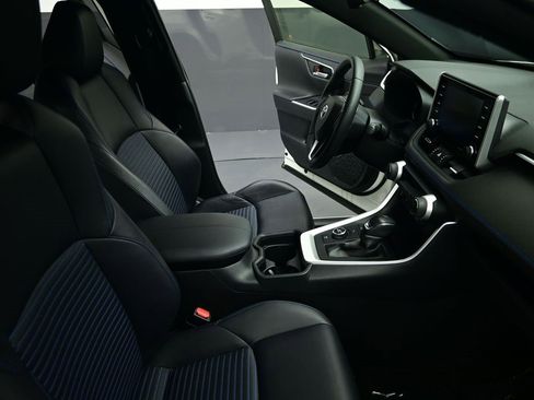 Used 2019 Toyota RAV4 XSE image 24