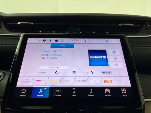 Used 2023 Jeep Grand Cherokee Limited image 25