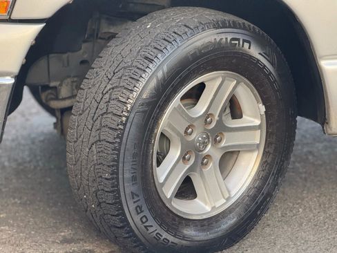 Used 2006 Dodge Ram 1500 Truck SLT w/ Trailer Tow Group image 16