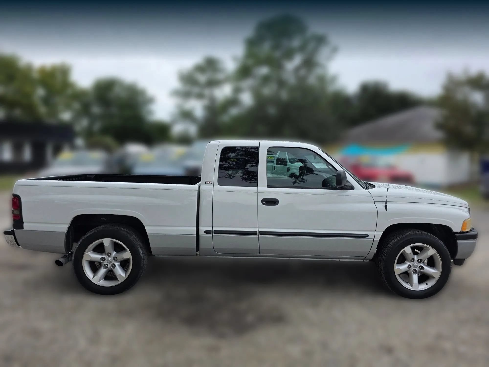 Used 2000 Dodge Ram 1500 Truck 2WD Quad Cab image 4