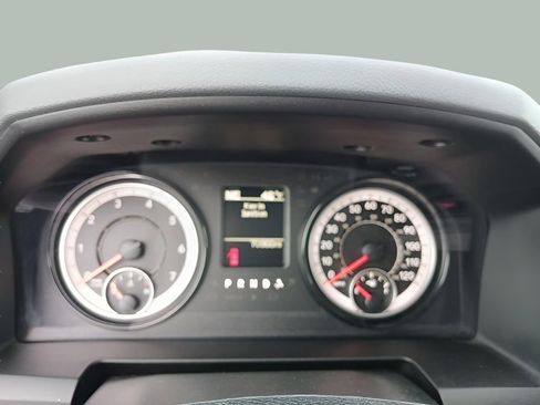 Used 2018 RAM 1500 Express w/ Express Value Package image 15