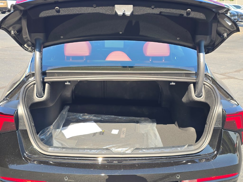 New 2027 Kia K5 GT-Line FWD image 10