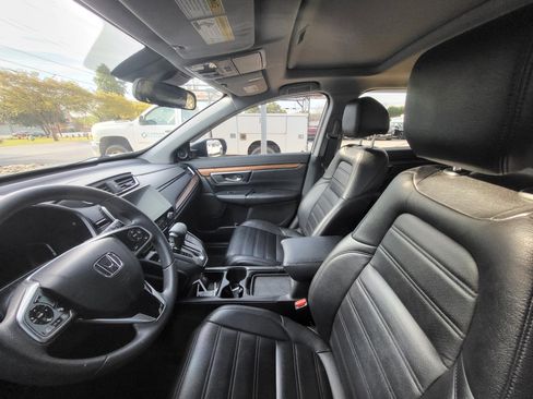 Used 2019 Honda CR-V EX image 10