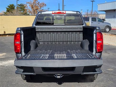 Used 2018 Chevrolet Colorado LT w/ LT Convenience Package image 23