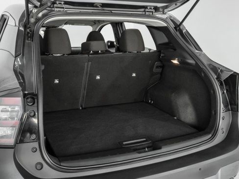 Used 2025 Nissan Kicks SV image 49