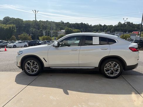 Used 2025 BMW X4 xDrive30i AWD/4WD image 5