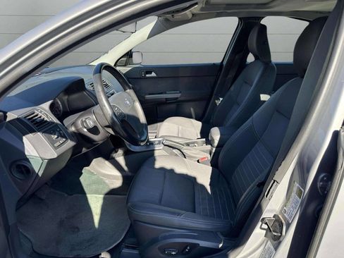 Used 2005 Volvo S40 2.4i image 12