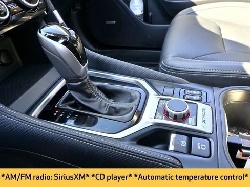 Used 2021 Subaru Forester Touring w/ Popular Package #2 image 9