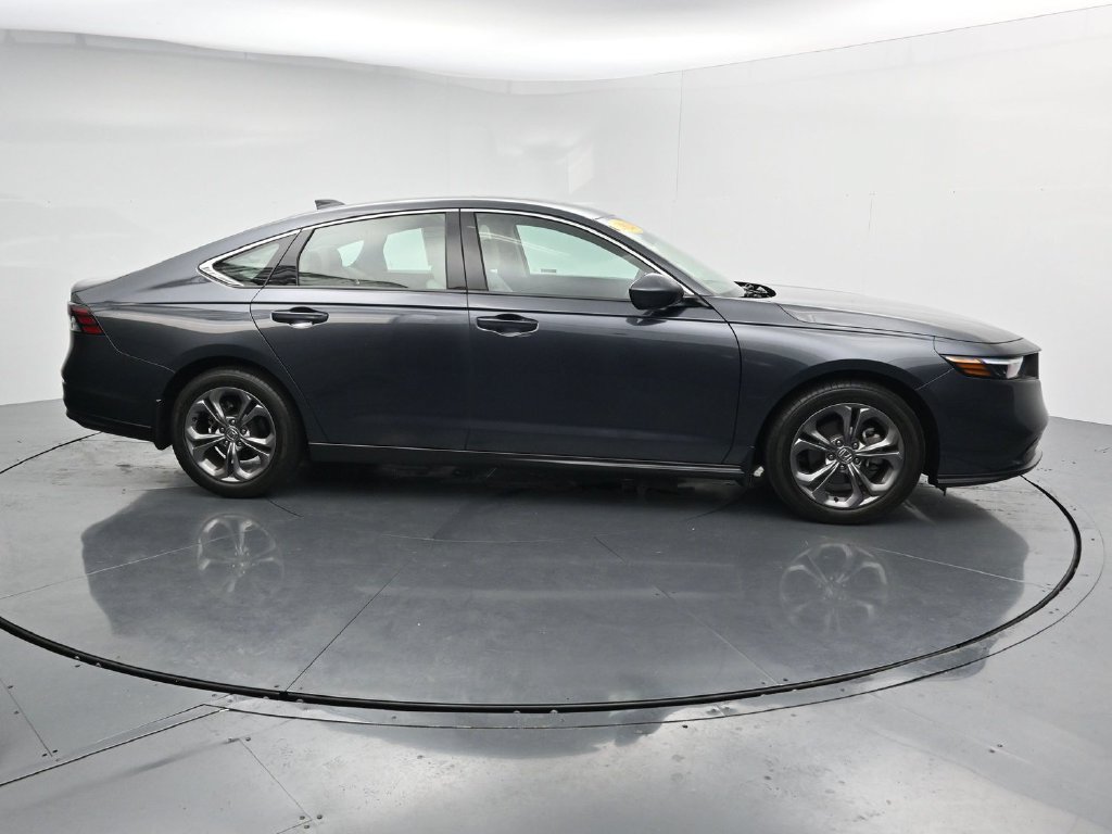 Used 2024 Honda Accord EX image 9