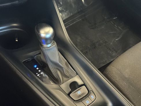 Used 2021 Toyota C-HR LE FWD image 20