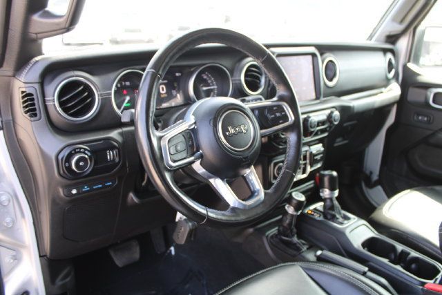 Used 2023 Jeep Wrangler Unlimited Sahara w/ Cold Weather Group AWD/4WD image 16