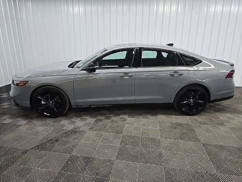 Used 2024 Honda Accord Sport image 5