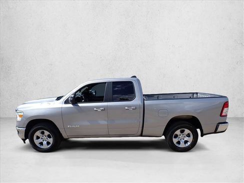Used 2022 RAM 1500 Big Horn AWD/4WD image 2